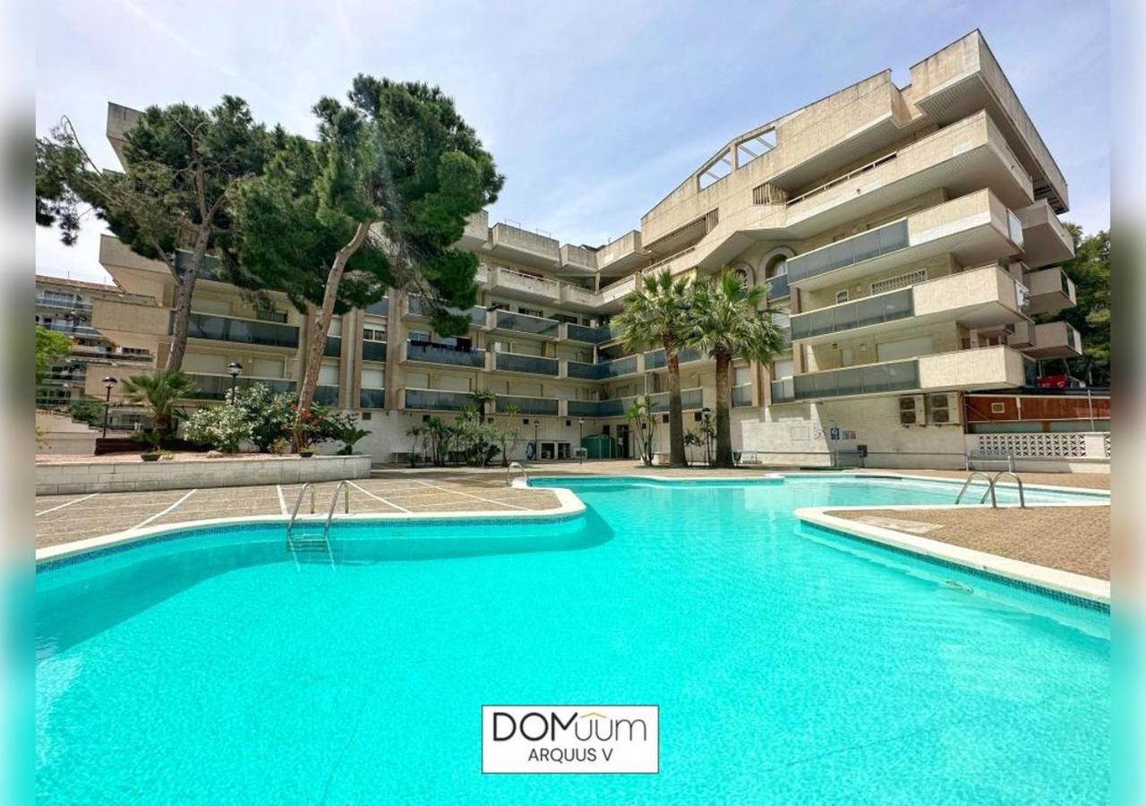 Domuum Holidays - Arquus V Salou Dış mekan fotoğraf